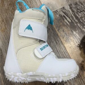 Child’s Burton Snowboard Boots